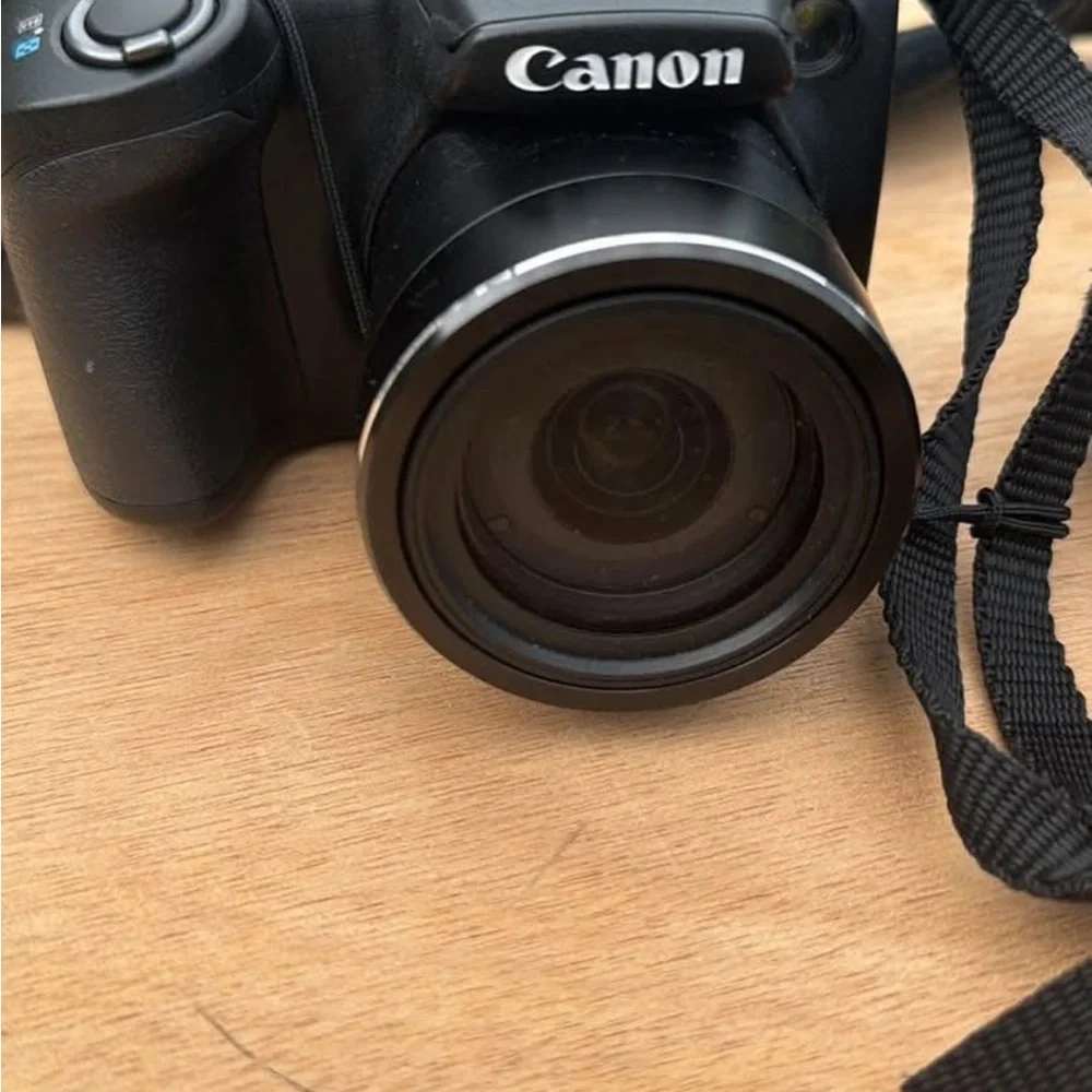 Canon Black and Silver Digital Camera